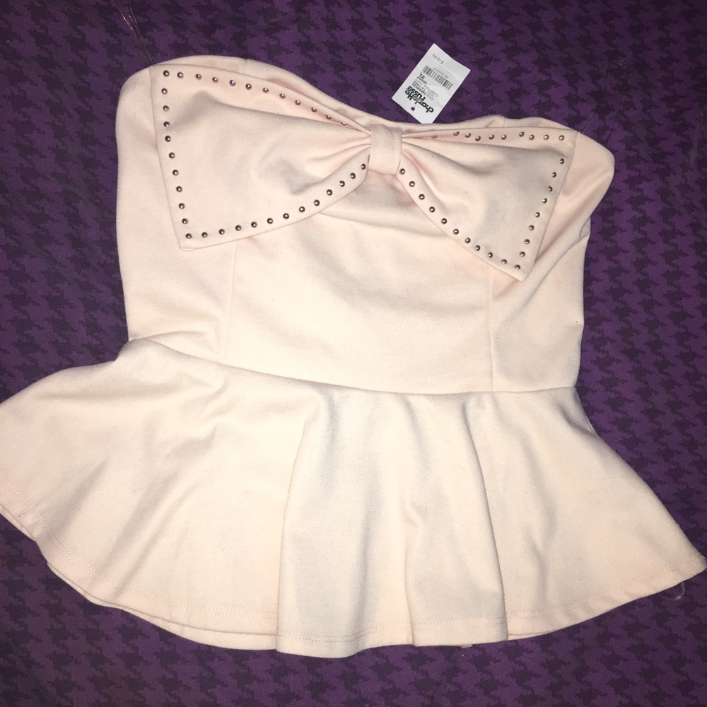 peplum-tube top!